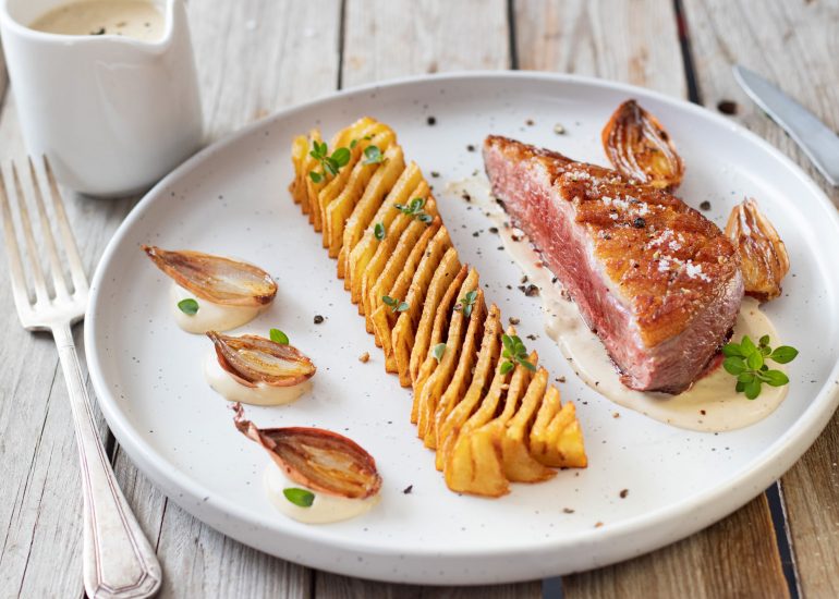 Recette de magret de canard fermier des Landes et sauce foie-gras et armagnac