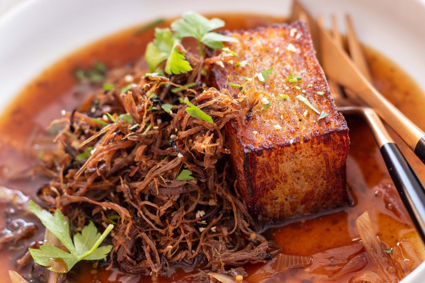 Recette Bourriot-Bergonce. un confit de canard fermier des Landes et ses frites