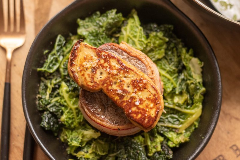 Recette de Tournedos Rossini au magret de canard et foie gras